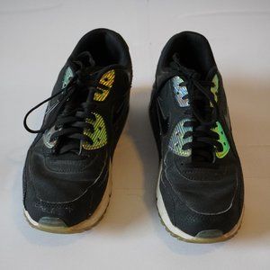 Nike Air Max Black, Silver Sneakers 7.5